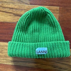 Ganni Tuque